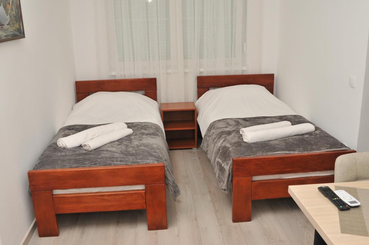 "Astor16" Apartments Nis Bagian luar foto