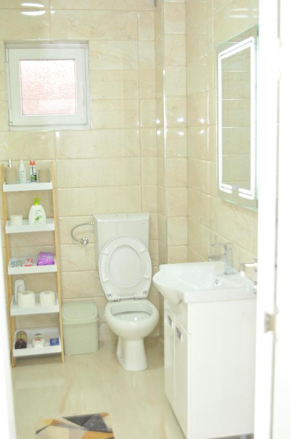 "Astor16" Apartments Nis Bagian luar foto