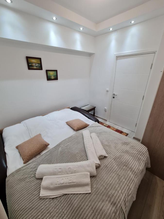 "Astor16" Apartments Nis Bagian luar foto