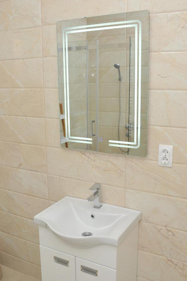 "Astor16" Apartments Nis Bagian luar foto