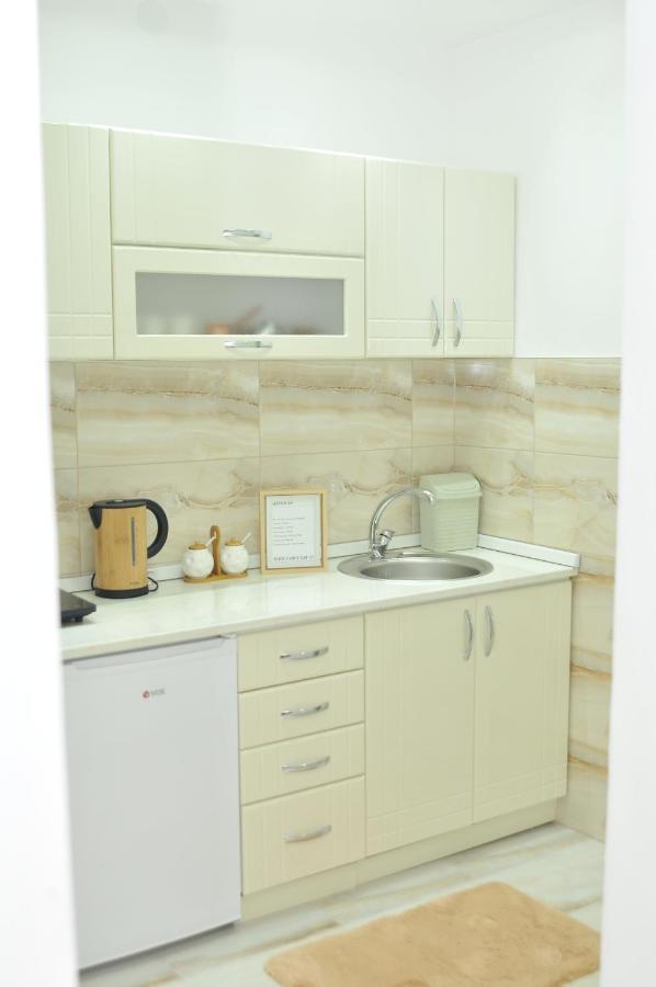 "Astor16" Apartments Nis Bagian luar foto