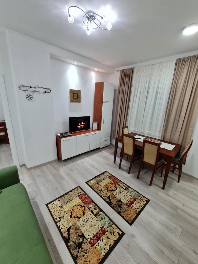 "Astor16" Apartments Nis Bagian luar foto