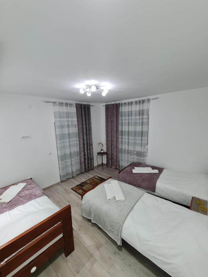 "Astor16" Apartments Nis Bagian luar foto