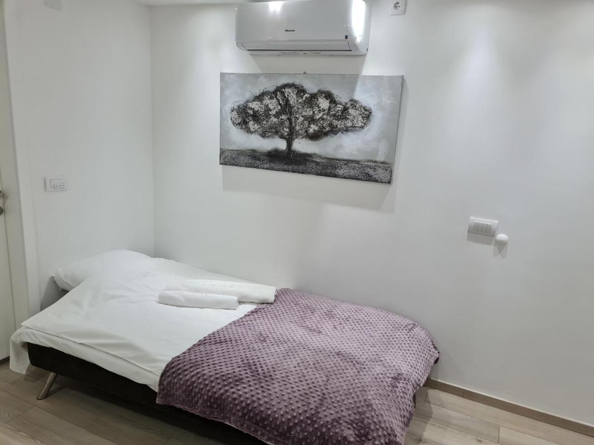 "Astor16" Apartments Nis Bagian luar foto