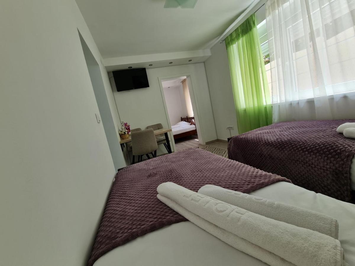 "Astor16" Apartments Nis Bagian luar foto
